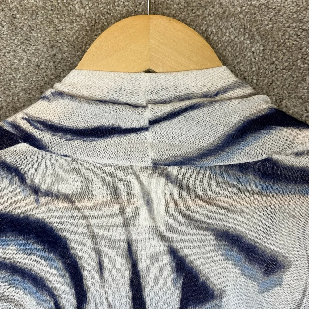 Chico’s Cardigan Womens 0 Blue White Short Sleeve Lightweight Rayon Blend- 2432*